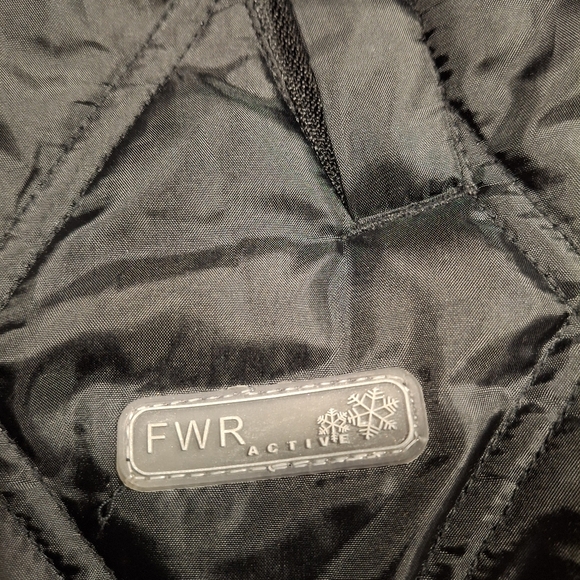 Woman's Black Puffer Vest - Picture 3 of 10